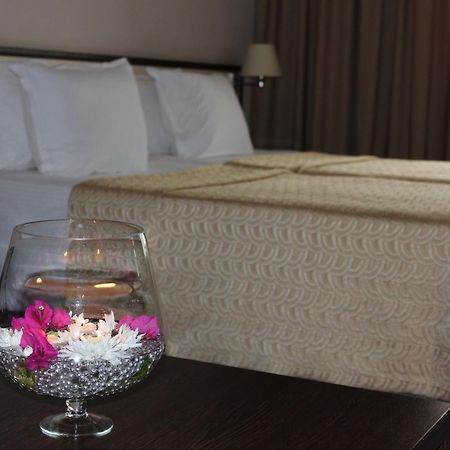 Kendros Hotel بلوفديف الغرفة الصورة