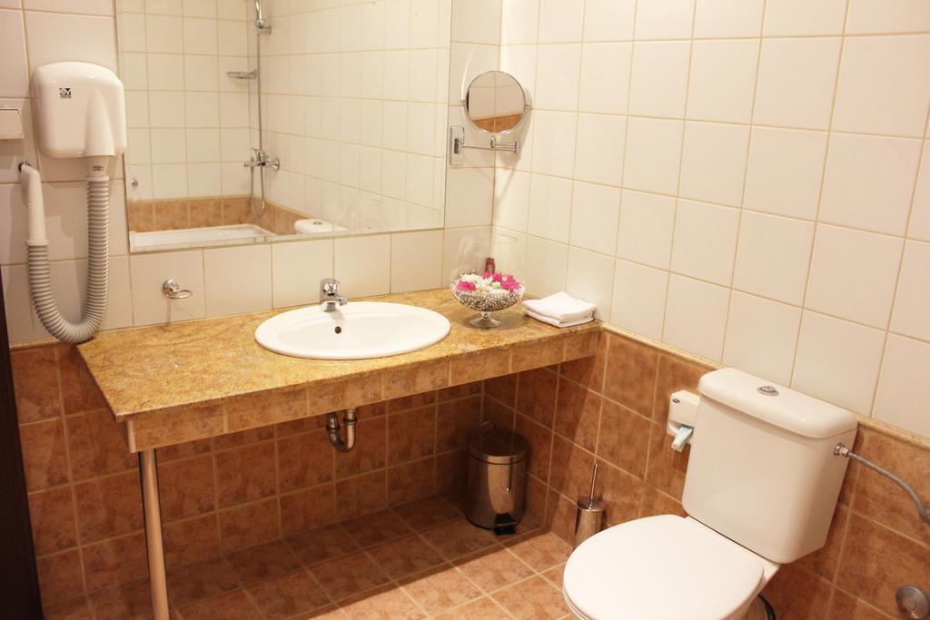 Kendros Hotel بلوفديف المظهر الخارجي الصورة